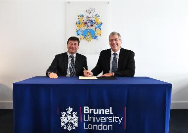 Brunel University London's Vice-Chancellor and President, Professor Andrew Jones (l) and Leader of Hillingdon Council, Cllr Ian Edwards (r)